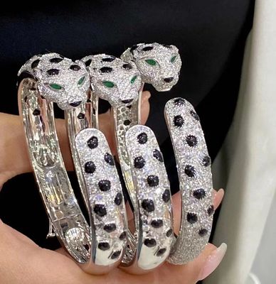 Customized Panther Brand Bracelet 18K White Gold Onyx Emeralds Diamonds Jewelry