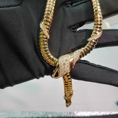 Serpenti 18 Kt κίτρινο χρυσό κολιέ με Demi Pavé διαμάντια και μαύρα μάτια ονίξ 18K χρυσό κοσμήματα